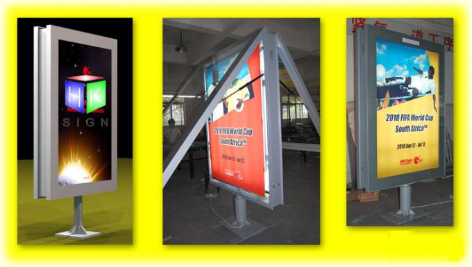 Lightboxes de enrollamiento libre hecho excursionismo, enrollando la caja de luz 2 de la exhibición del cartel echada a un lado
