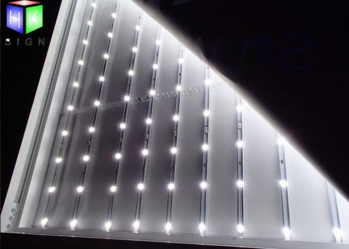 La exhibición al aire libre Framelss de aluminio de la muestra de la caja de luz de la tela LED hizo excursionismo los 80MM gruesos